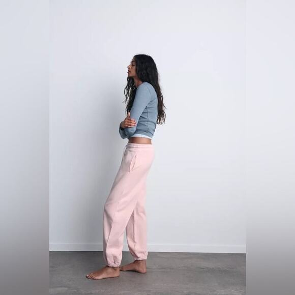 NWT Plush Jogging Pants Size Medium - Picture 5 of 10